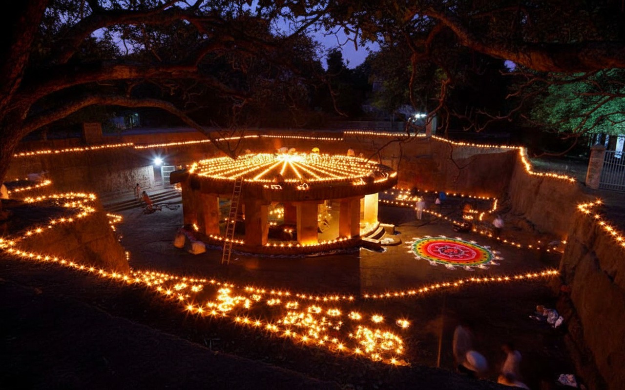 Pataleshwar Cave Temple
