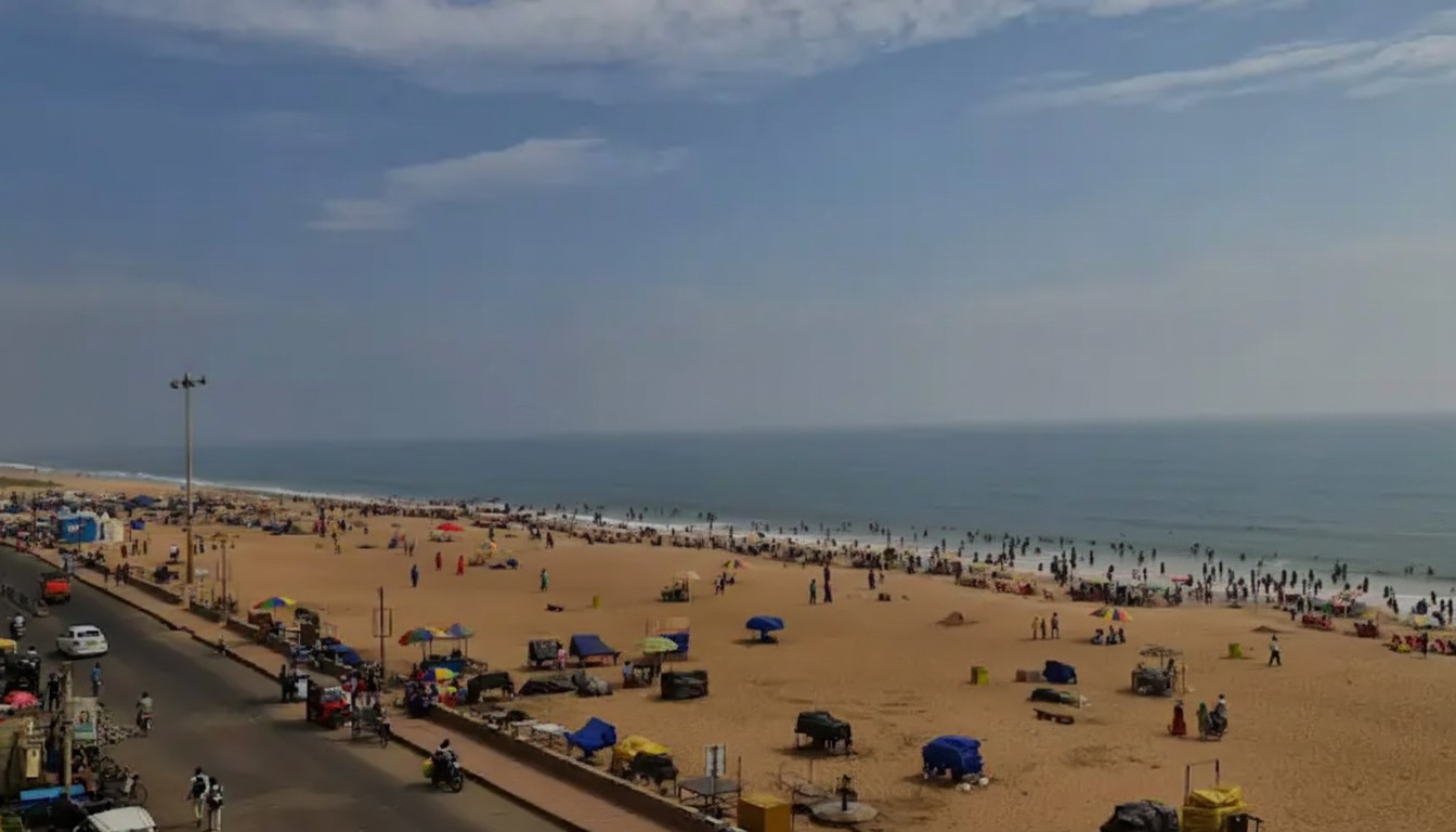 Puri Beach / Golden Beach